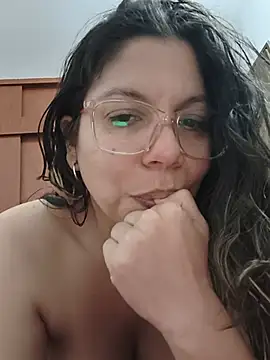 Carliina Soussa online show from July 2026 02:05:17 AM