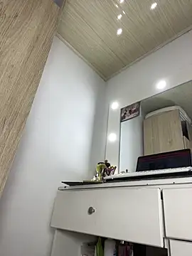 Abigail Cowen online show from February 2025 12:34:02 PM