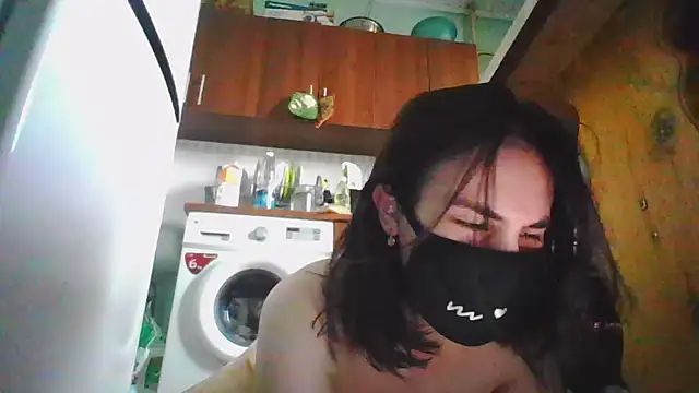 Snapshot of MikaKors chatting on March 2025 12:13:02 PM MikaKors online show from March 2025 12:13:02 PM