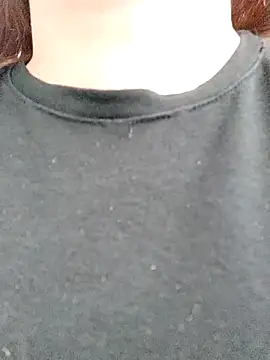 Adel Nesbiit online show from March 2025 11:18:01 AM