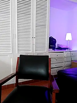 Adel Nesbiit online show from March 2026 07:42:02 PM