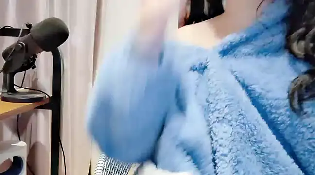 Snapshot of arena1357 chatting on February 2025 04:35:02 PM arena1357 online show from February 2025 04:35:02 PM