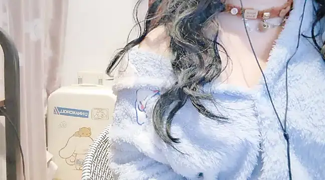 Snapshot of arena1357 chatting on March 2025 03:29:02 PM arena1357 online show from March 2025 03:29:02 PM