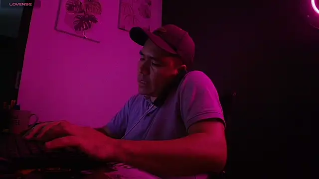 Jhonatan Morales S online show from January 2025 03:07:02 AM