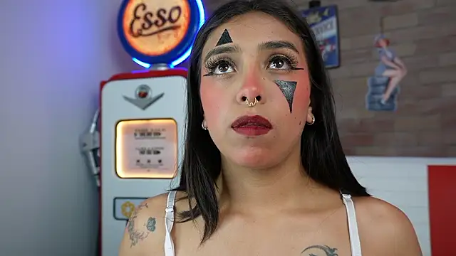 miss collins online show from March 2026 05:56:01 PM