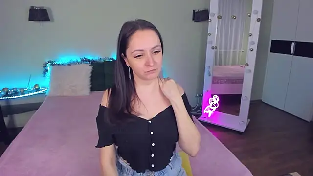 AngellLika online show from January 2025 01:25:02 PM