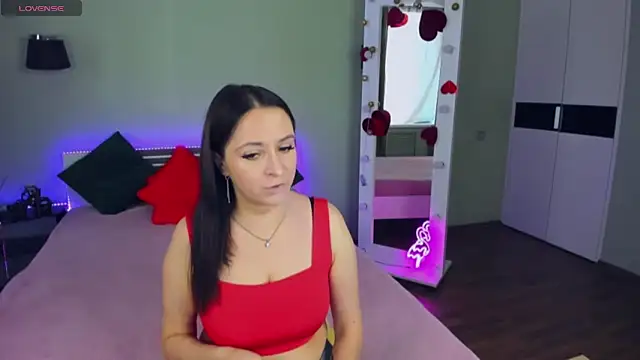 AngellLika online show from September 2025 12:48:01 PM