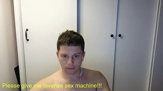 BigL0ve online show from April 2026 02:43:01 PM