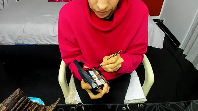 Abrillee1 online show from December 2024 07:49:02 PM