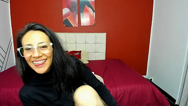 Abrillee1 online show from January 2025 10:31:02 PM