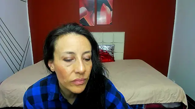 Snapshot of Abrillee1 chatting on February 2025 10:47:02 PM Abrillee1 online show from February 2025 10:47:02 PM