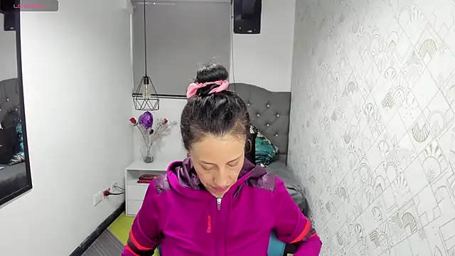 Snapshot of Abrillee1 chatting on March 2025 11:44:02 AM Abrillee1 online show from March 2025 11:44:02 AM