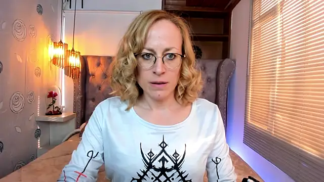 Snapshot of SammySanders chatting on January 2025 09:34:01 PM SammySanders online show from January 2025 09:34:01 PM