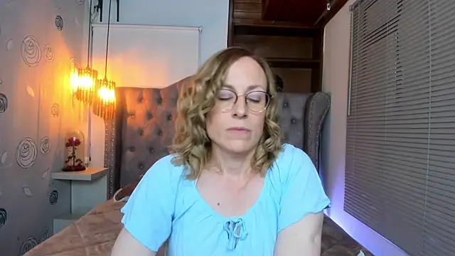 Snapshot of SammySanders chatting on January 2025 11:13:01 PM SammySanders online show from January 2025 11:13:01 PM