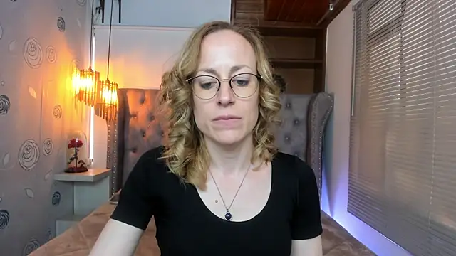 Snapshot of SammySanders chatting on February 2025 09:07:02 PM SammySanders online show from February 2025 09:07:02 PM