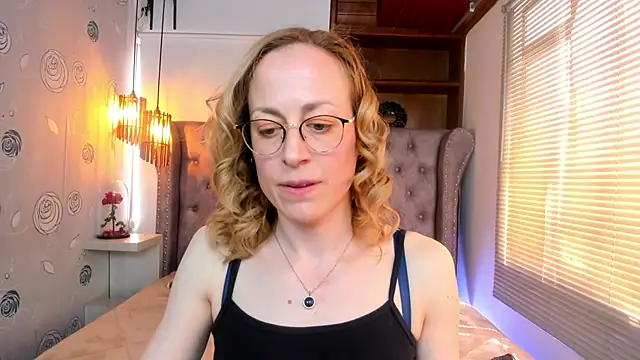 Snapshot of SammySanders chatting on February 2025 07:13:01 PM SammySanders online show from February 2025 07:13:01 PM