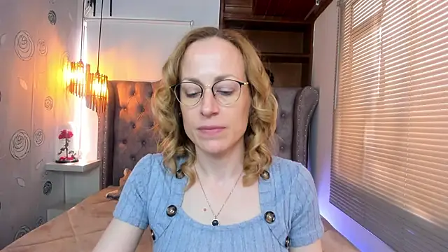 Snapshot of SammySanders chatting on February 2025 03:17:02 PM SammySanders online show from February 2025 03:17:02 PM