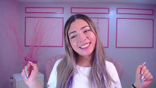 Snapshot of channel_blonde_a chatting on January 2025 04:46:02 PM channel blonde a online show from January 2025 04:46:02 PM