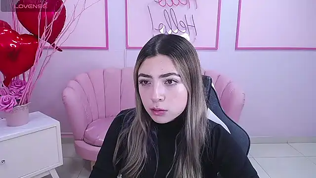 Snapshot of channel_blonde_a chatting on February 2025 04:45:02 PM channel blonde a online show from February 2025 04:45:02 PM