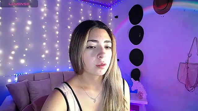 Snapshot of channel_blonde_a chatting on March 2025 04:28:02 PM channel blonde a online show from March 2025 04:28:02 PM