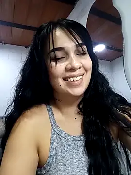 brianaGuzman online show from November 2025 12:22:01 AM