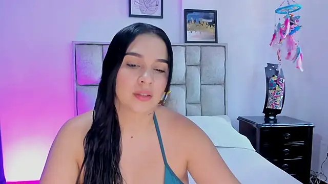 brianaGuzman online show from March 2026 06:12:02 PM