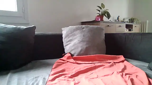 FablinoX online show from March 2026 07:45:01 AM