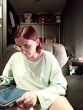 Marie1992PL online show from December 2025 05:53:02 PM