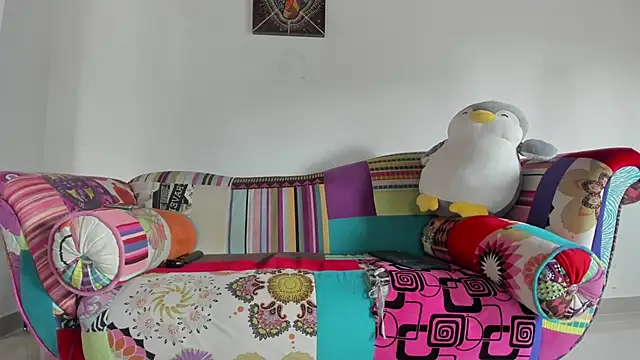 AndresSmith   online show from February 2025 07:39:01 PM