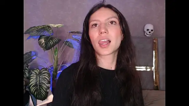 Bianca ks online show from October 2025 03:17:01 AM