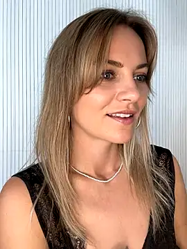 Snapshot of Milla__one chatting on September 2025 08:05:01 AM Milla  one online show from September 2025 08:05:01 AM