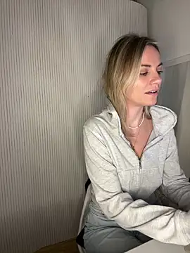 Milla  one online show from December 2025 03:30:02 PM