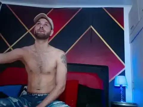 CindyandCarlo online show from January 2025 03:40:01 PM