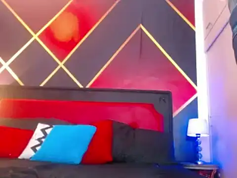 CindyandCarlo online show from February 2025 03:52:02 PM