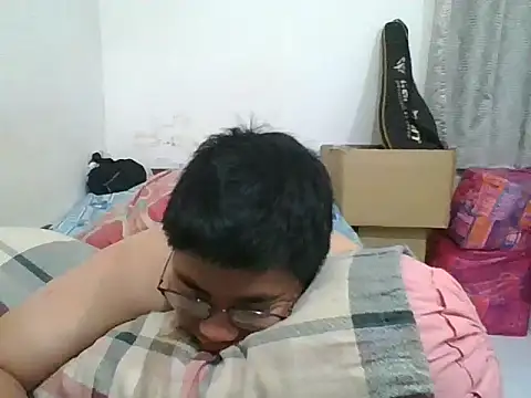 shyboymasturbation online show from January 2025 06:09:01 PM