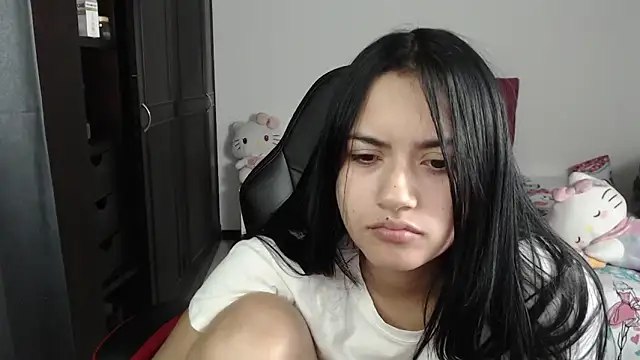 kayla k18 online show from February 2025 04:16:02 AM