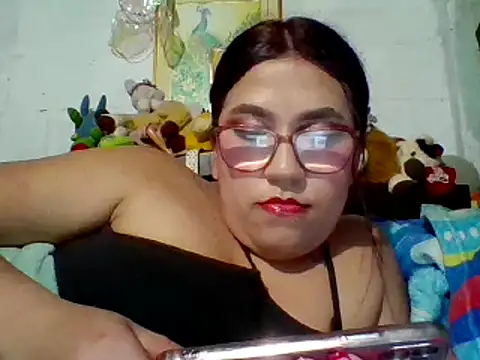 dafne19  online show from February 2025 06:48:01 AM