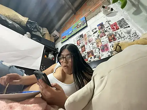 Snapshot of dafne19_ chatting on June 2026 03:56:01 AM dafne19 online show from June 2026 03:56:01 AM
