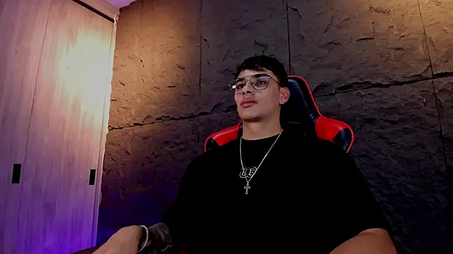 Snapshot of joseph_boy chatting on January 2026 11:25:01 AM joseph boy online show from January 2026 11:25:01 AM