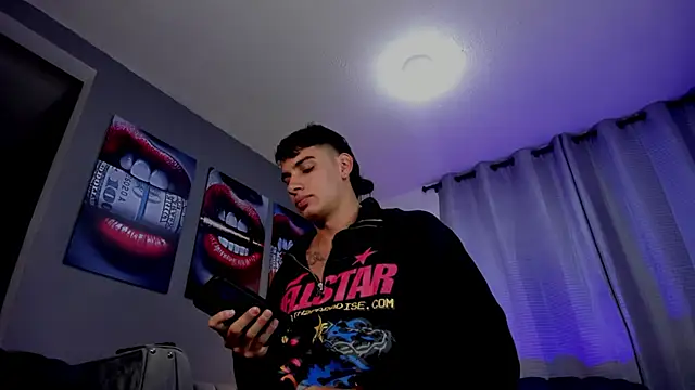 Snapshot of joseph_boy chatting on February 2026 11:31:02 AM joseph boy online show from February 2026 11:31:02 AM