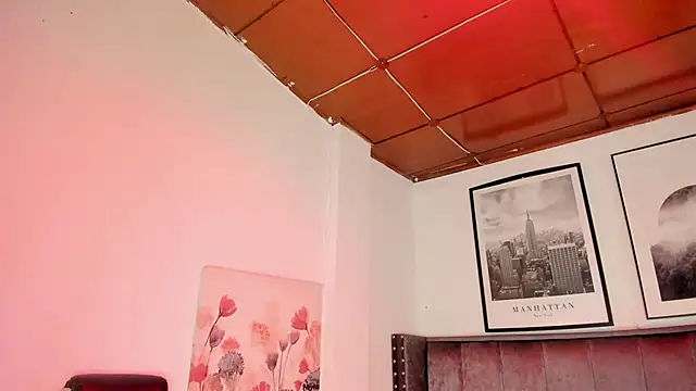 Alaia Cute online show from November 2025 02:50:02 AM