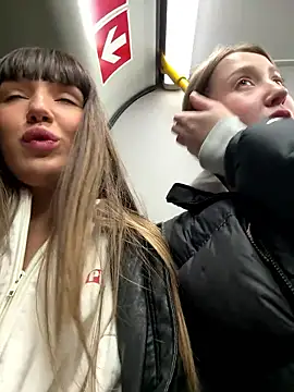 Sophie Avory online show from November 2025 06:10:01 PM