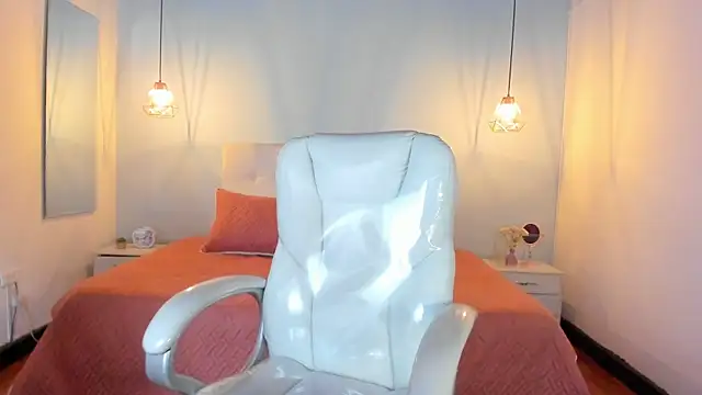 Emma23   online show from January 2025 12:36:01 AM