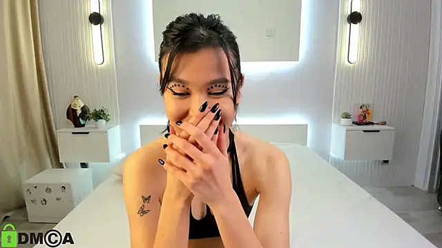 Lola Peach online show from January 2025 09:36:02 AM