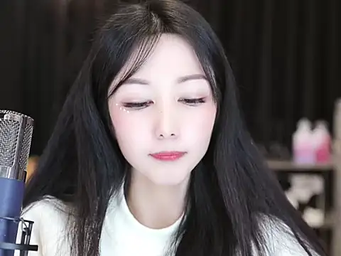 Nuyoah-77 online show from January 2025 06:53:02 PM