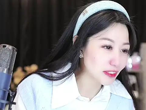 Nuyoah-77 online show from February 2025 02:58:01 PM