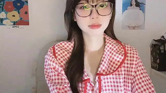 -Hottie online show from October 2025 08:15:02 AM