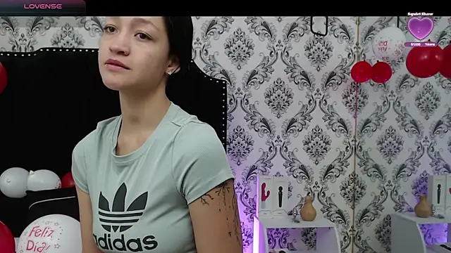 SaaraBrown online show from February 2025 12:37:02 PM