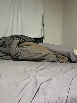 treatbobnicer online show from November 2025 12:15:02 PM