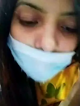 Hotty-Divya online show from December 2024 02:00:02 PM